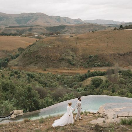 Dragonview Lodge Champagne Valley المظهر الخارجي الصورة